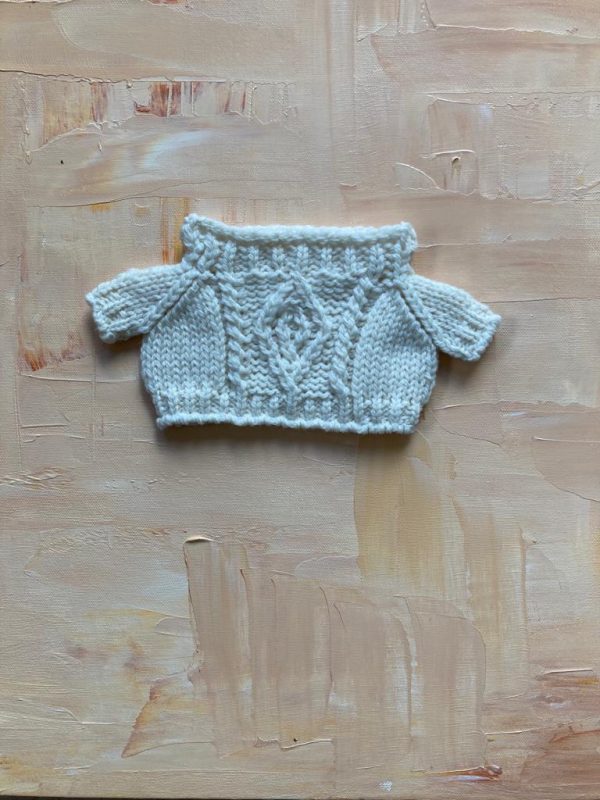 Tiniest-Aran-sweater-in-the-world-for-the-Irish-Leprechaun